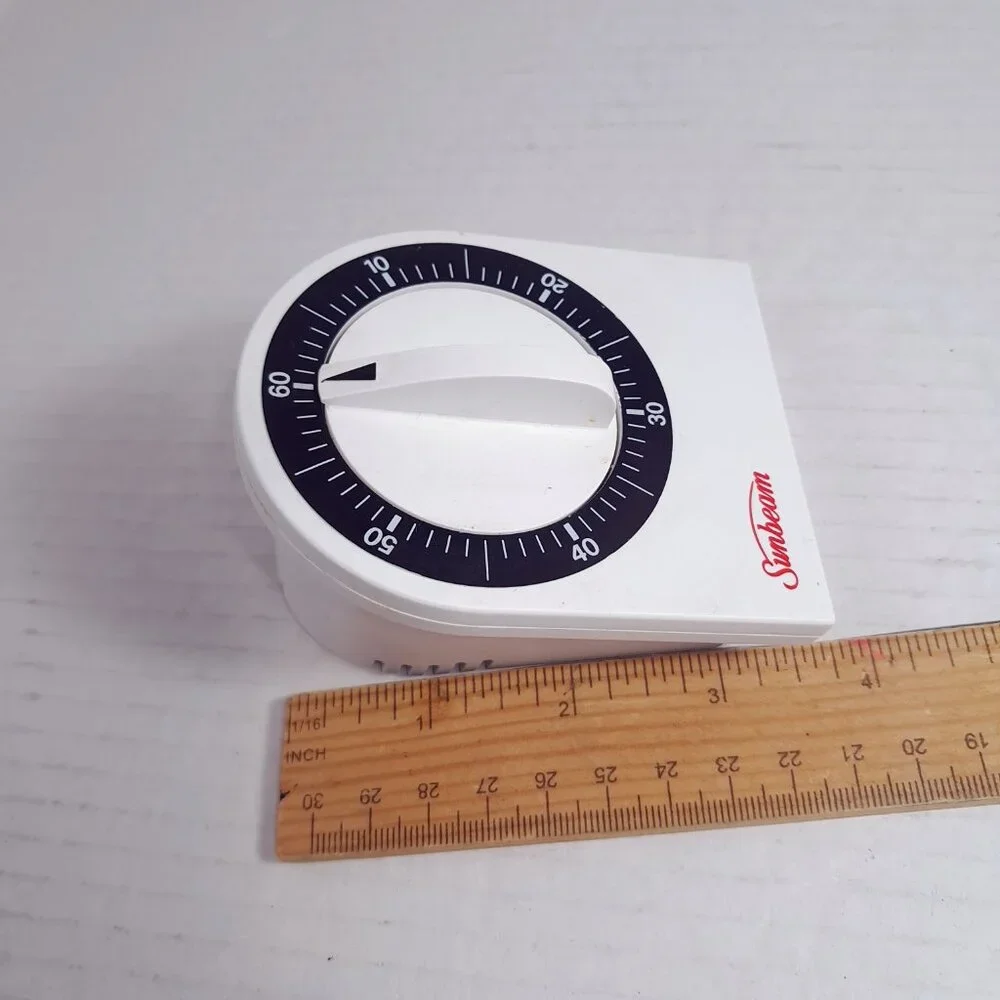 Sunbeam 60 minute kitchen egg timer‎ mechanical white plastic 90353 black dial